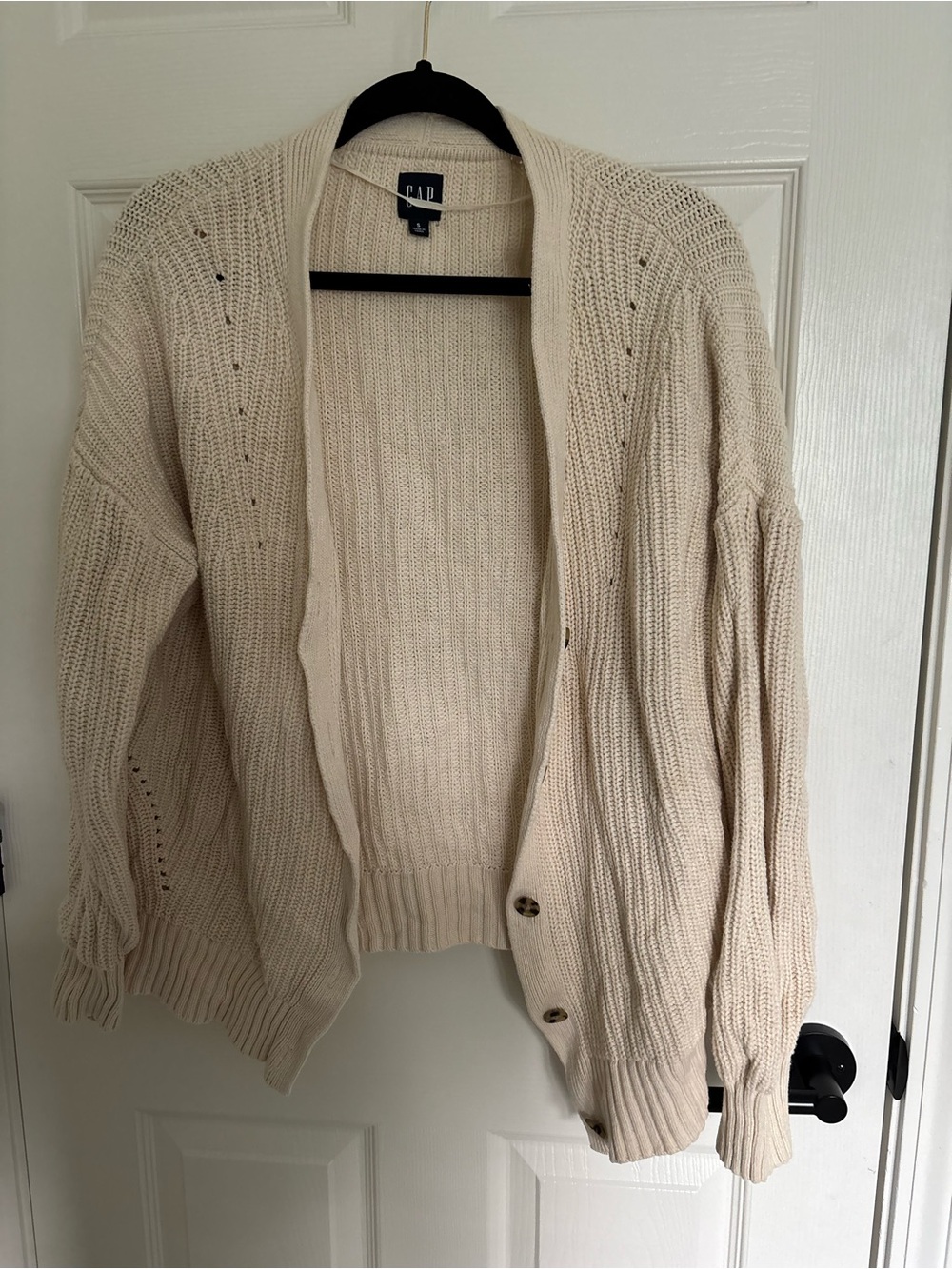 GAP Ivory Ribbed Knit Cardigan